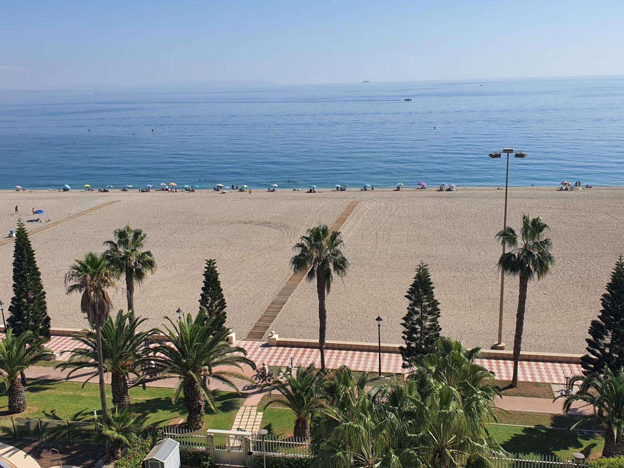 Primera Linea Playa Roquetas de Mar Eksteriør billede