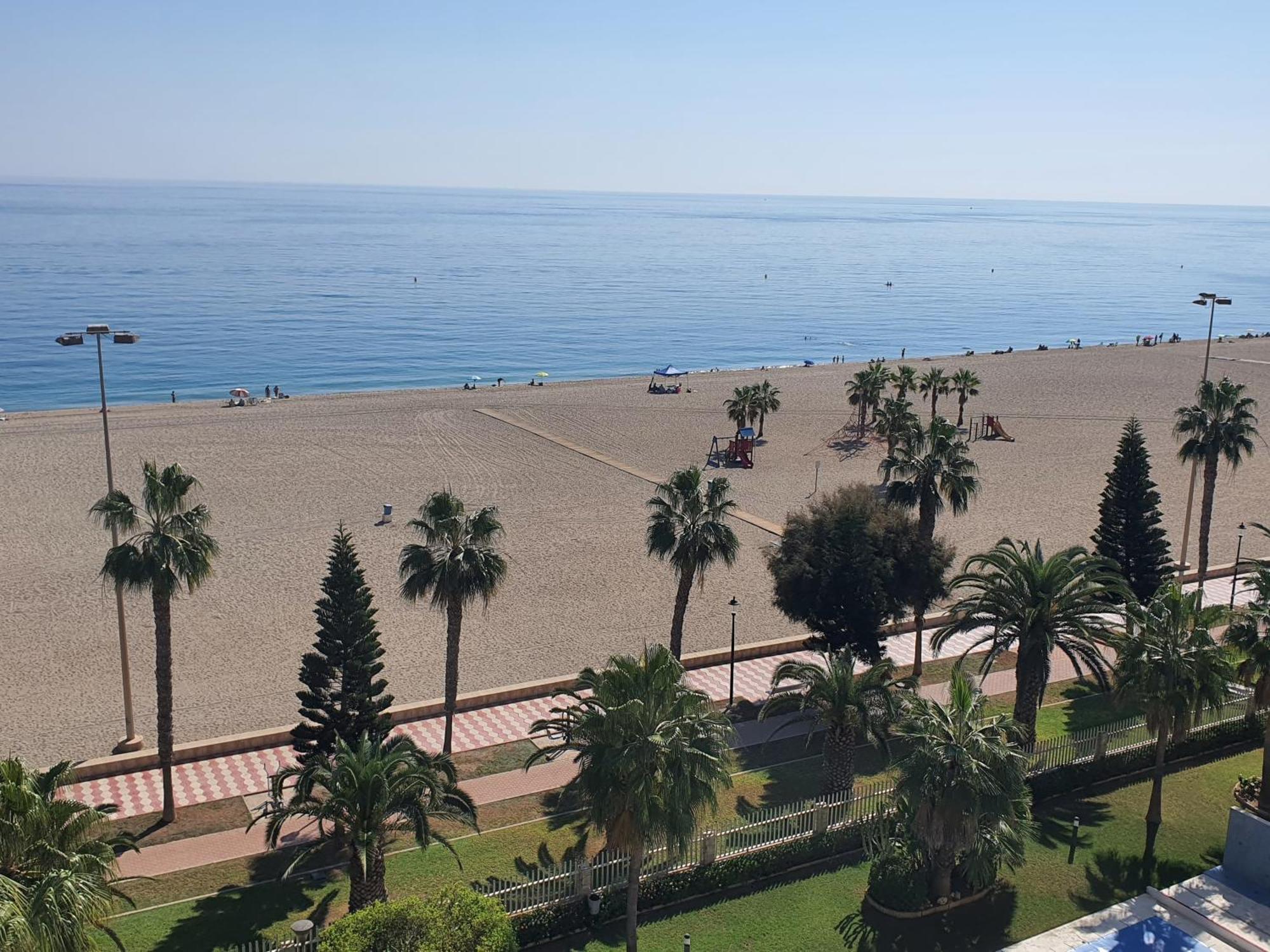Primera Linea Playa Roquetas de Mar Eksteriør billede